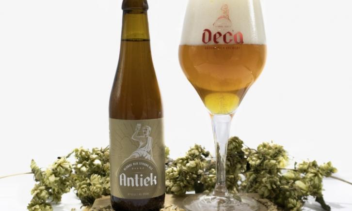 Antiek Blond 8 flesje en glas